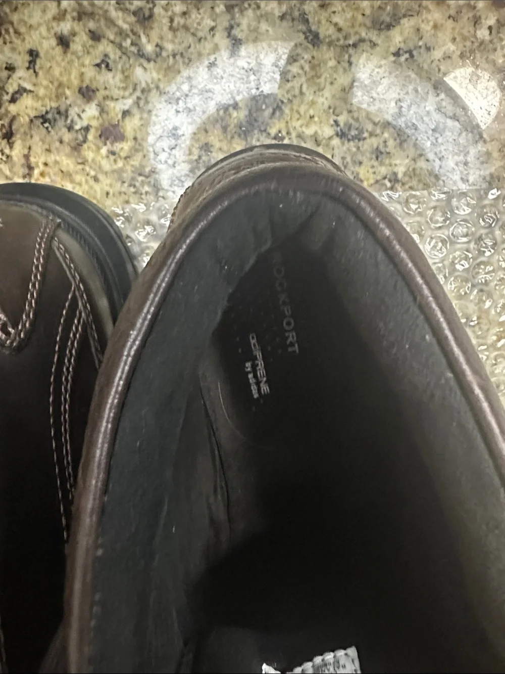 Rockport Men's Dark Brown Leather Chukka Boots  Size 11